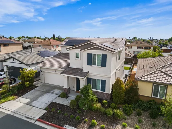 $688,000 | 4054 Kenwood Circle, Oakley, CA 94561