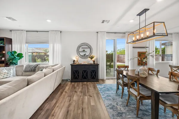 $688,000 | 4054 Kenwood Circle, Oakley, CA 94561