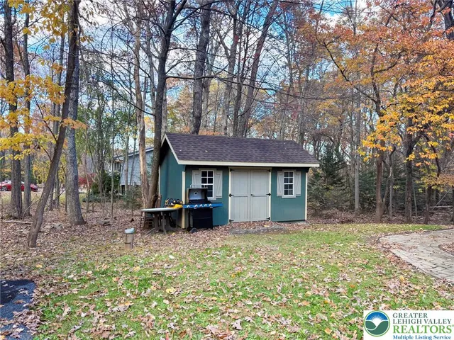 $635,000 | 118 Sterner Run Road, Kunkletown, PA 18058