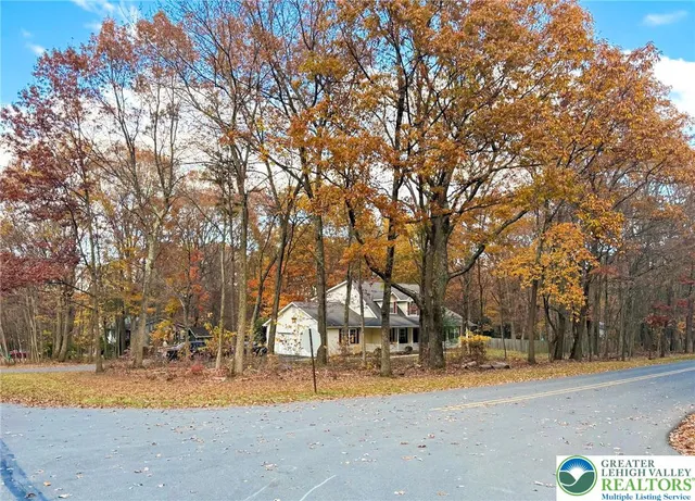 $635,000 | 118 Sterner Run Road, Kunkletown, PA 18058