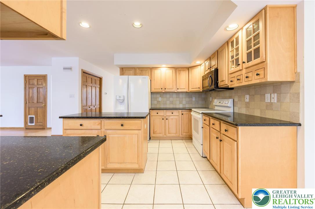 118 Sterner Run Road Kunkletown, PA 18058 - Photo 7 of 65 Gallery Image 7