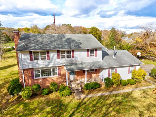 a front view of house with yard