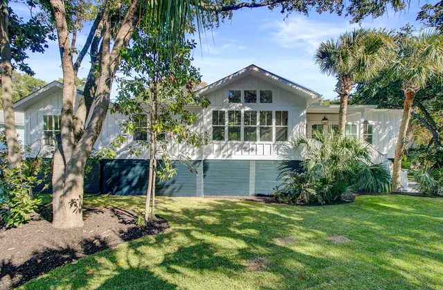 $4,000,000 | 257 Forest Trail, Isle of Palms, SC 29451