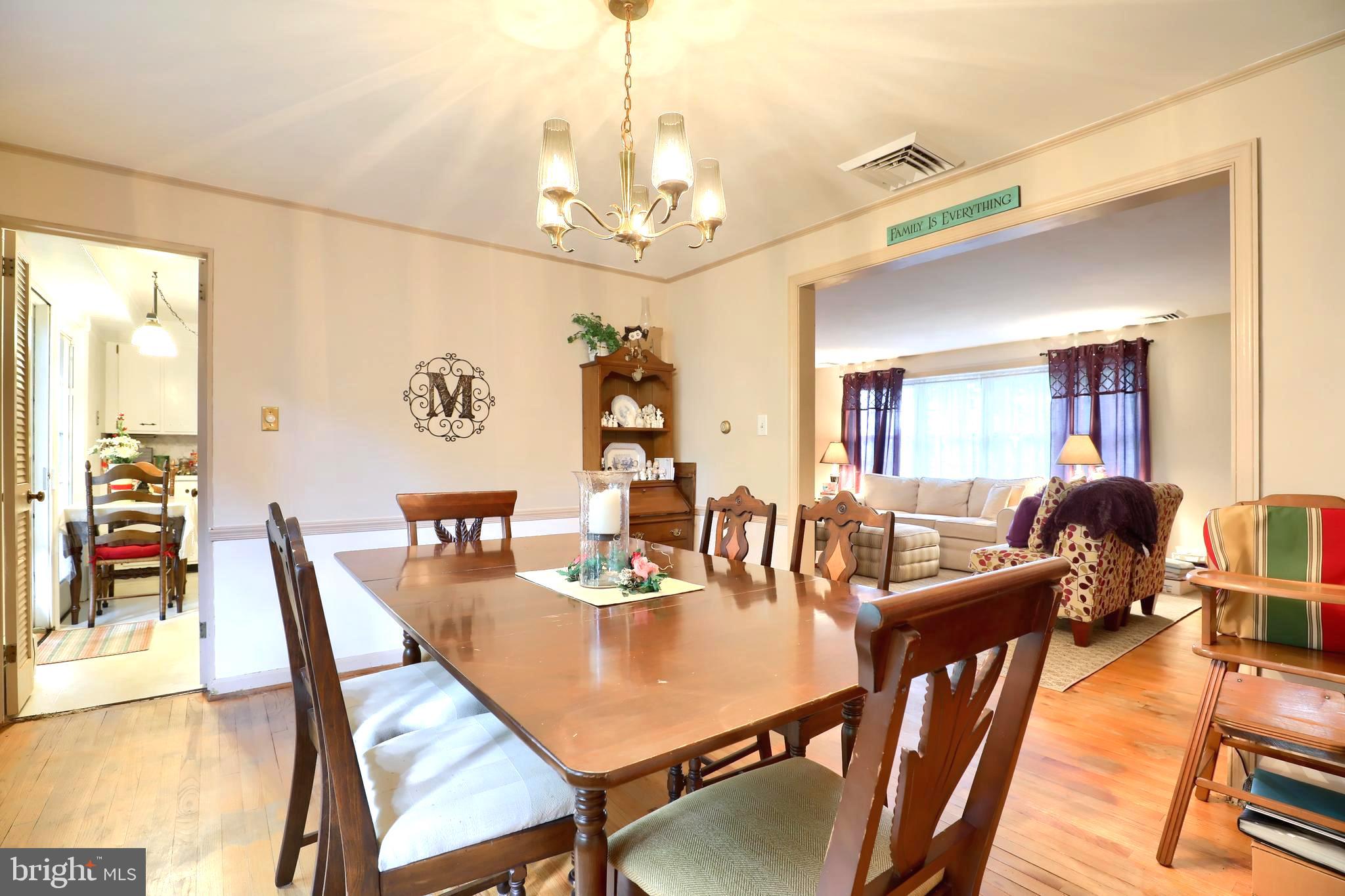 990 Corvair Road Lancaster, PA 17601 - Photo 19 of 36 Dining Room