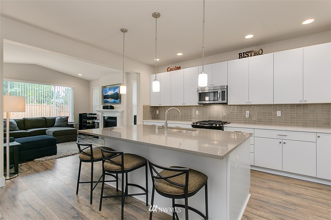 5122 Northeast 2nd Court Renton, WA 98059 - Photo 7 of 24