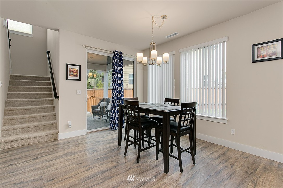 5122 Northeast 2nd Court Renton, WA 98059 - Photo 8 of 24