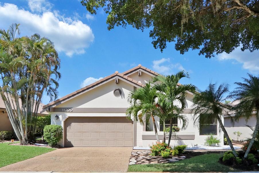 11200 Highland Circle Boca Raton, FL 33428 - Photo 1 of 18 Front