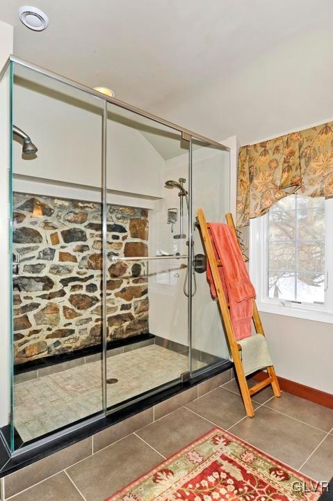 2590 Black River Road Bethlehem, PA 18015 - Photo 26 of 39 Gallery Image 26
