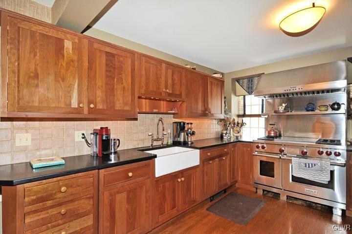 2590 Black River Road Bethlehem, PA 18015 - Photo 7 of 39 Gallery Image 7