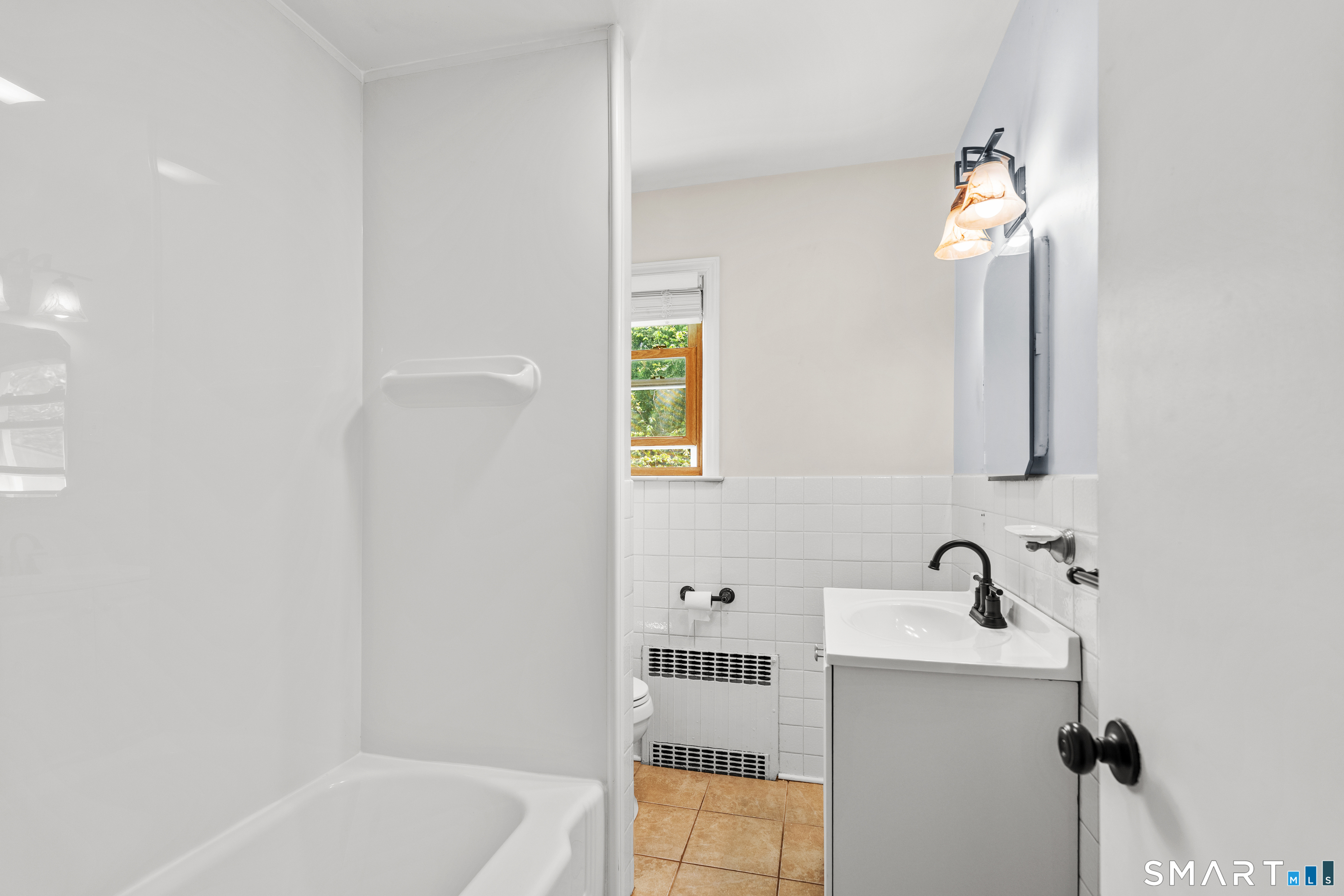 863 Whittemore Road Middlebury, CT 06762 - Photo 12 of 30