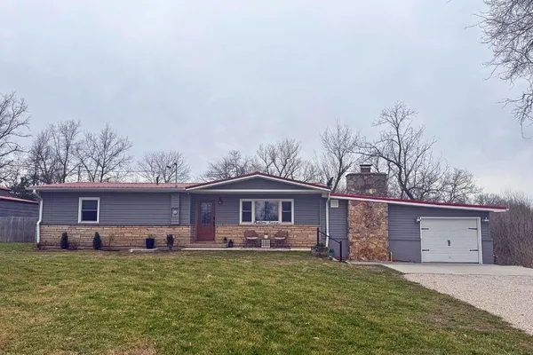 $290,000 | 309 North Madison Avenue, Knob Noster, MO 65336