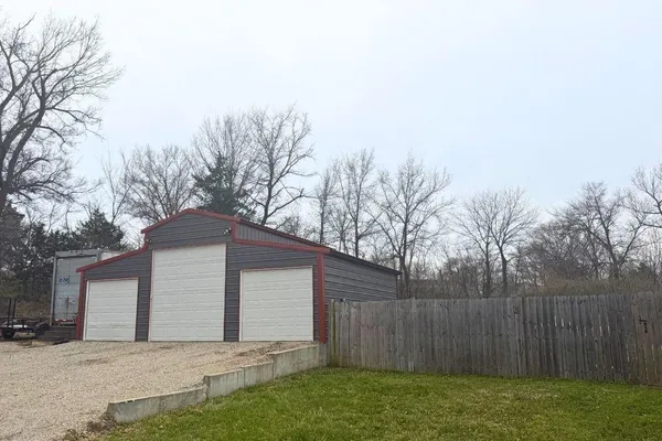 $290,000 | 309 North Madison Avenue, Knob Noster, MO 65336