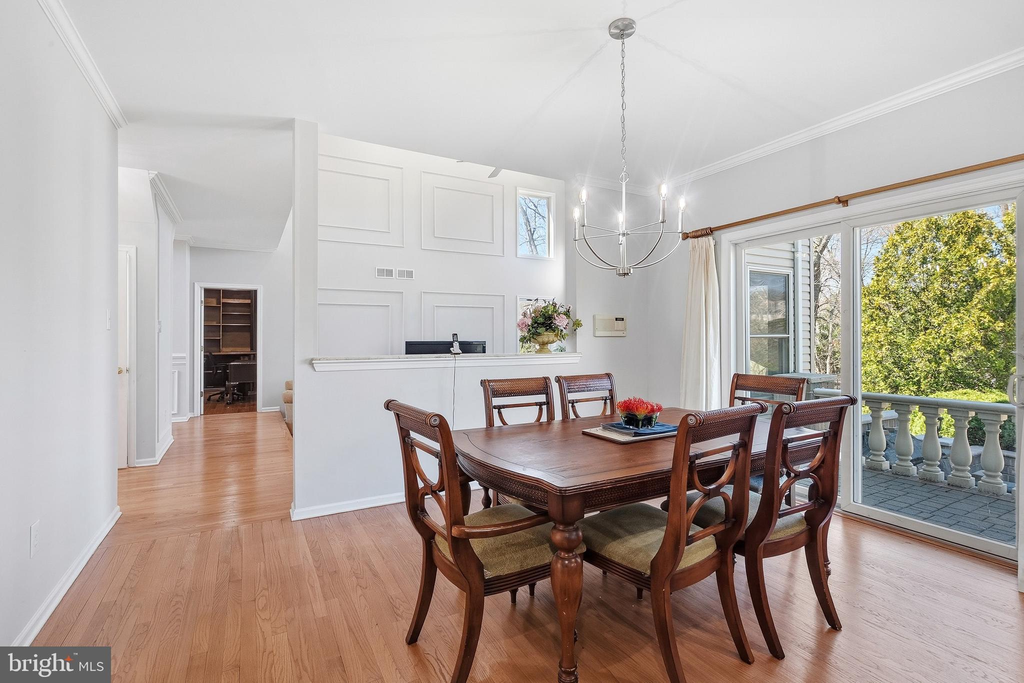 21 Woodmere Road Monroe Township, NJ 08831 - Photo 12 of 55