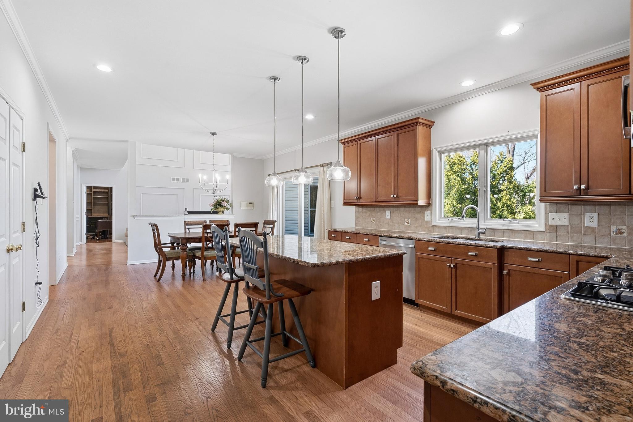 21 Woodmere Road Monroe Township, NJ 08831 - Photo 13 of 55