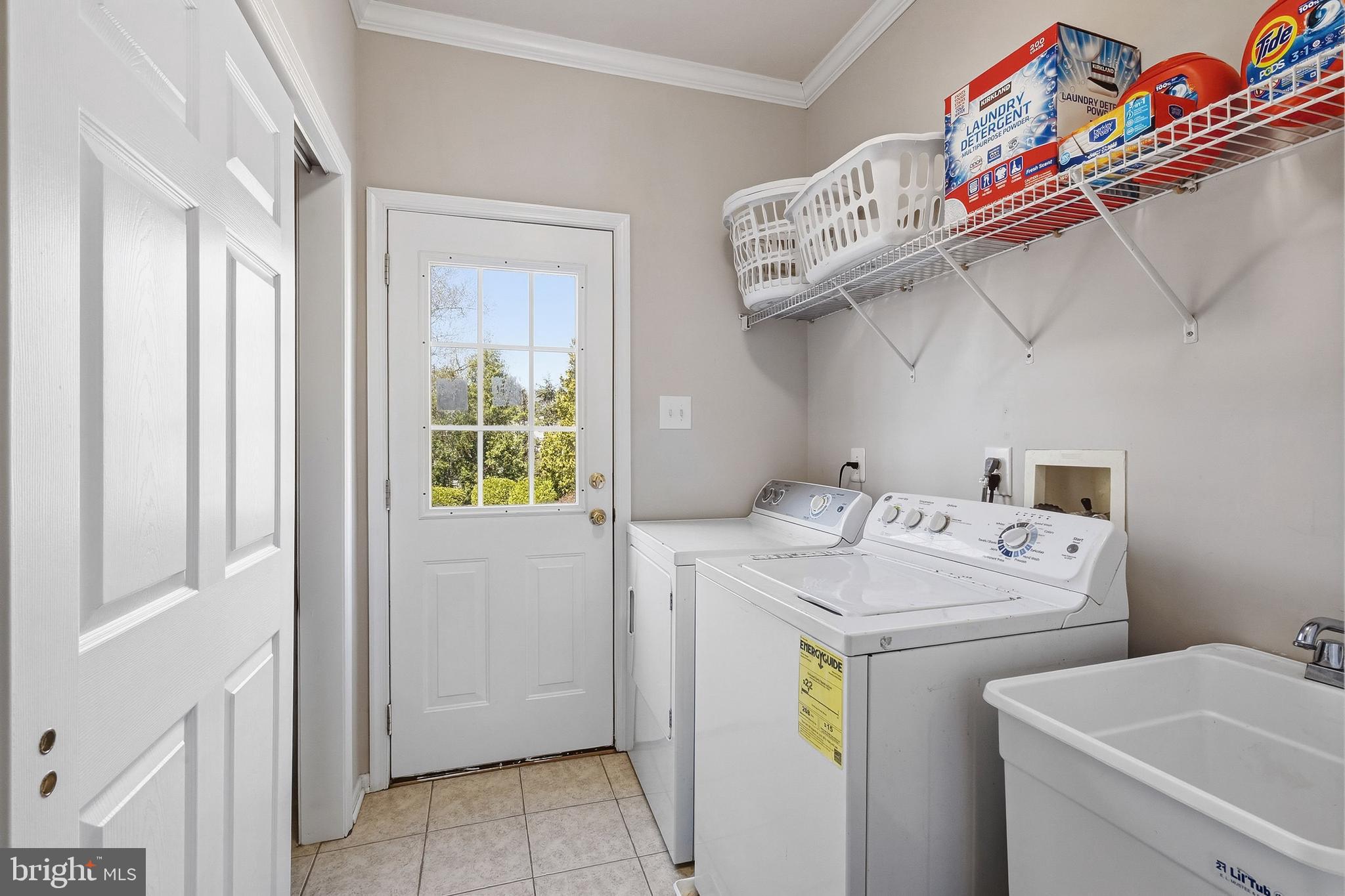 21 Woodmere Road Monroe Township, NJ 08831 - Photo 14 of 55