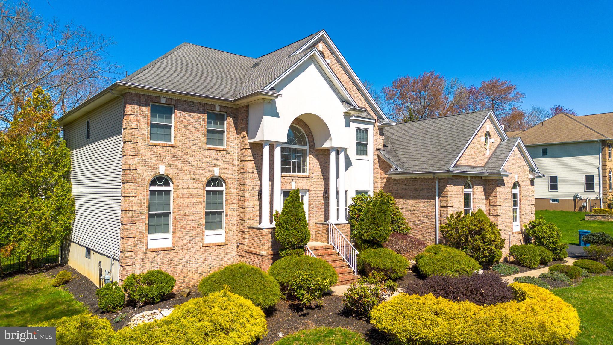 21 Woodmere Road Monroe Township, NJ 08831 - Photo 2 of 55