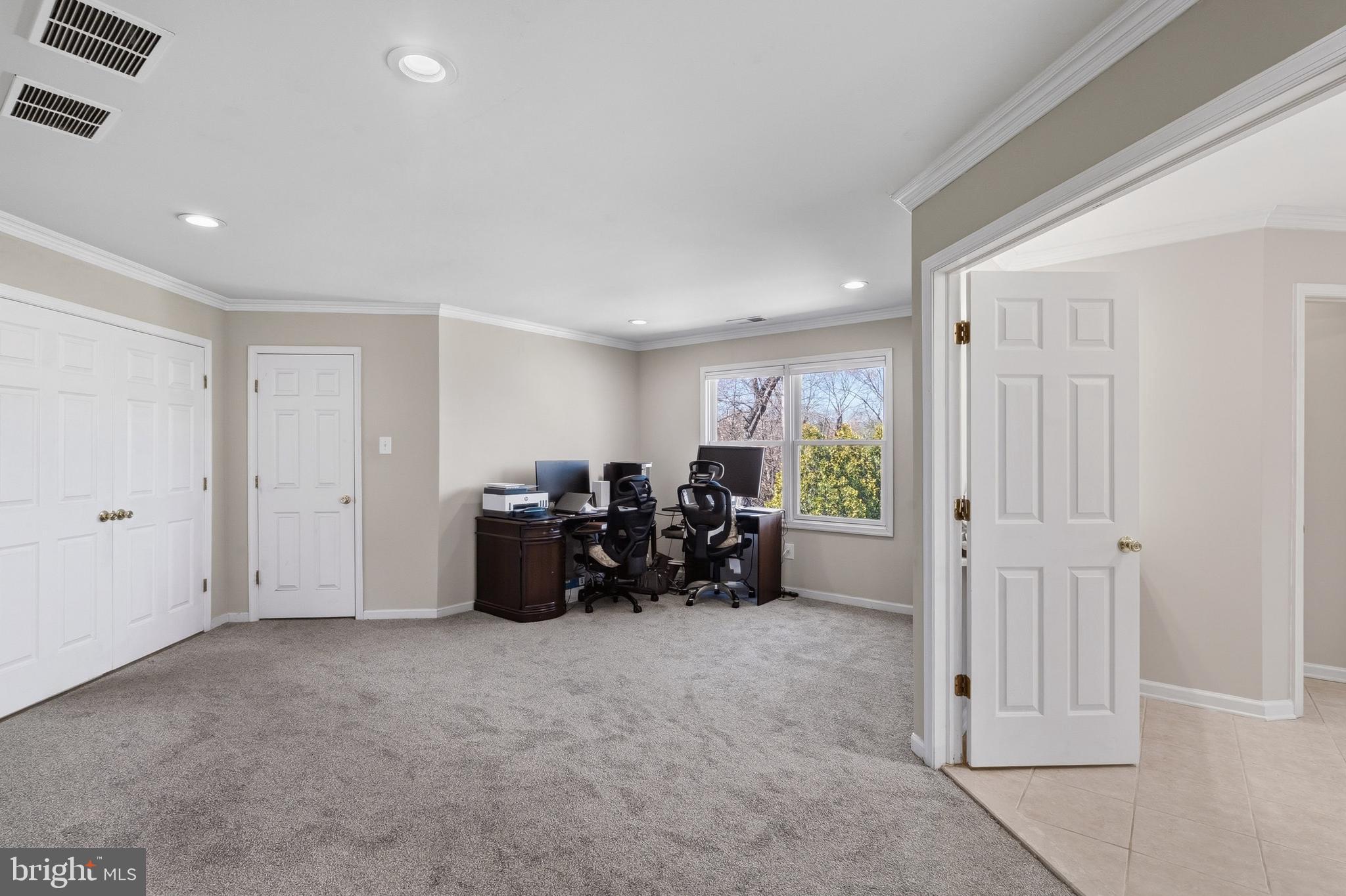 21 Woodmere Road Monroe Township, NJ 08831 - Photo 25 of 55