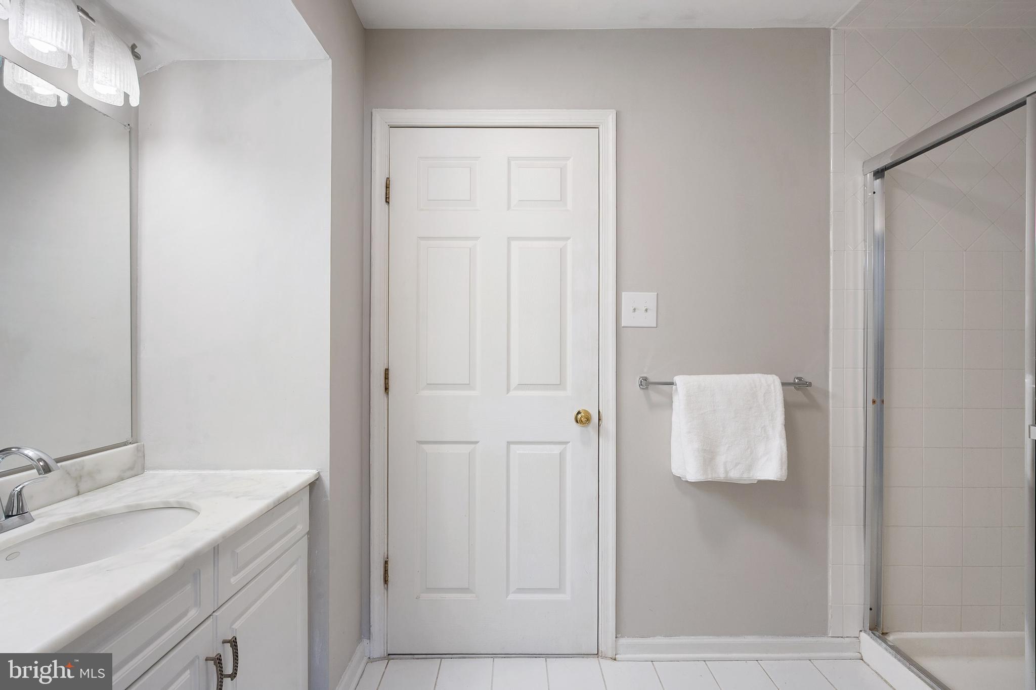 21 Woodmere Road Monroe Township, NJ 08831 - Photo 39 of 55