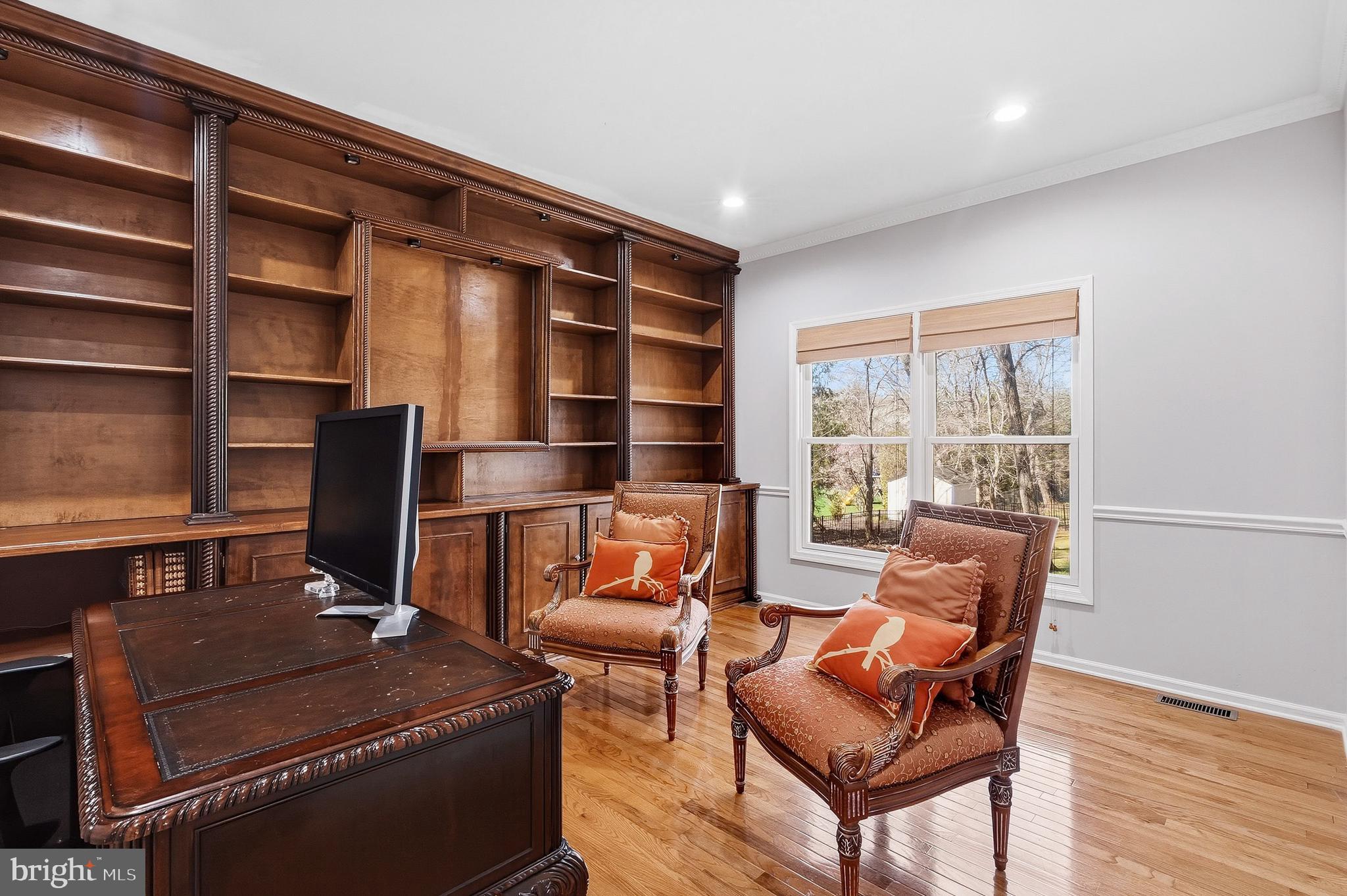 21 Woodmere Road Monroe Township, NJ 08831 - Photo 8 of 55