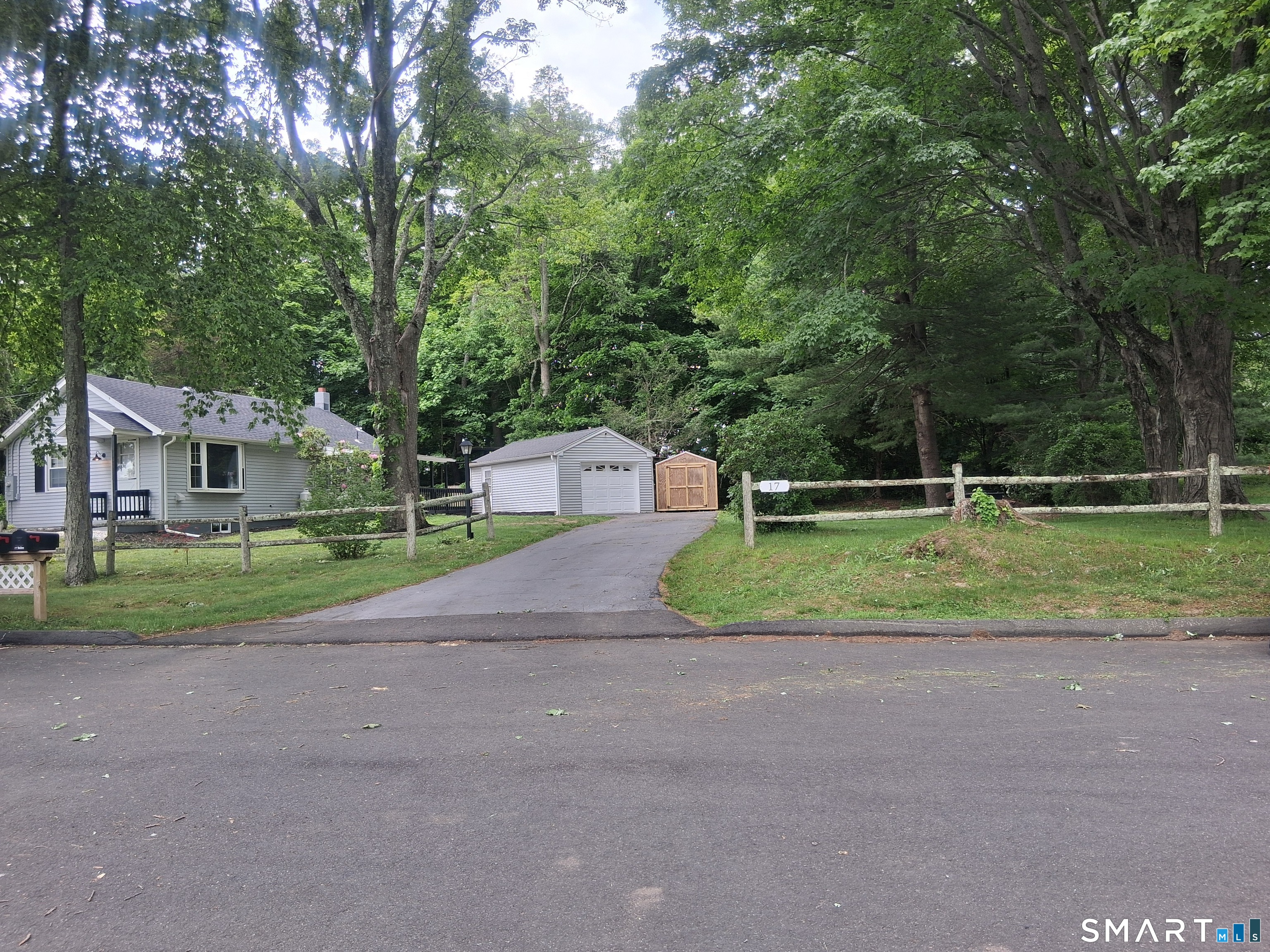 17 Ballou Road Branford, CT 06405 - Photo 15 of 18