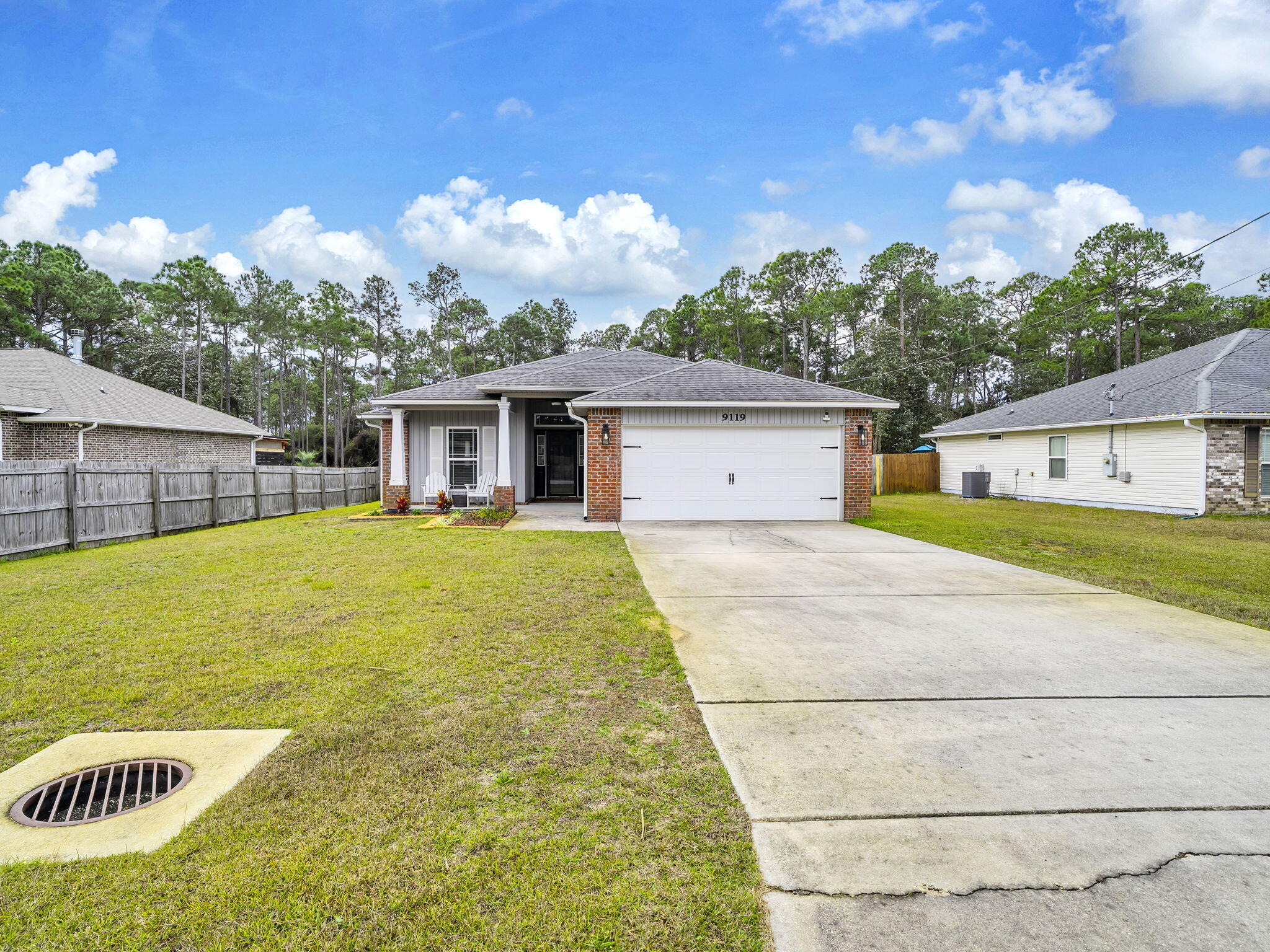 9119 Timber Lane Navarre, FL 32566 - Photo 3 of 53 3-web-or-mls-DSC05623