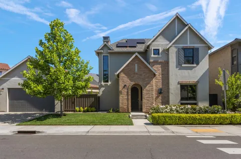 $1,495,000 | 5201 F Street, Sacramento, CA 95819