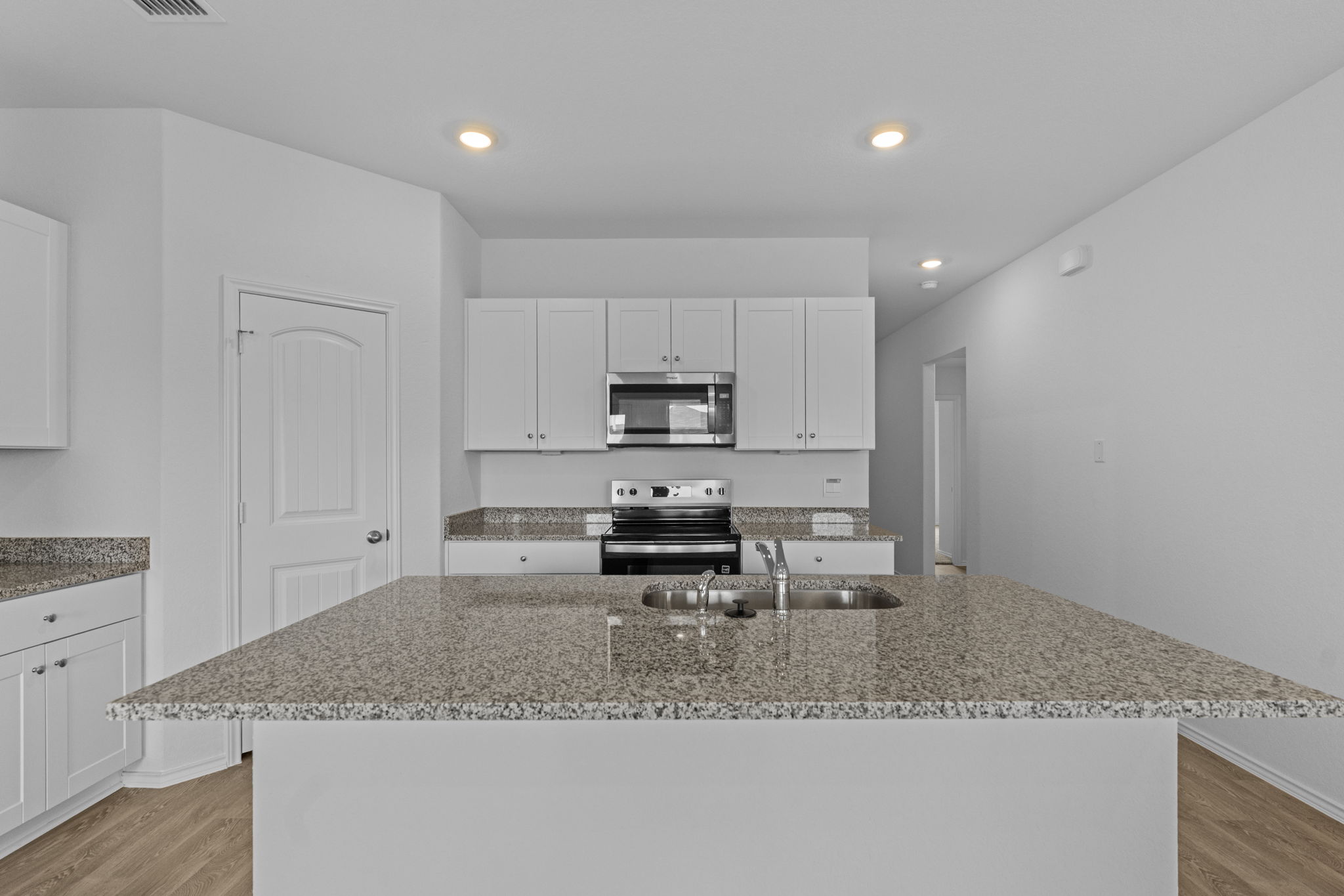 323 Boatman Cove Seguin, TX 78155 - Photo 10 of 31