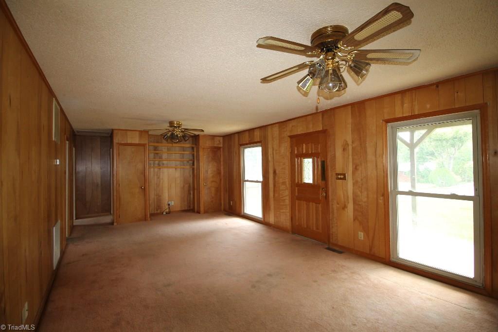 823 Hendrix Street High Point, NC 27260 - Photo 2 of 15 Gallery Image 2
