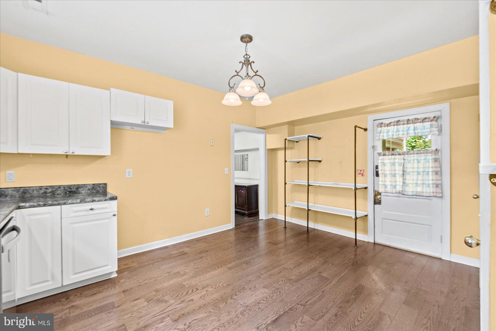 11456 Chesterfield Road Ruther Glen, VA 22546 - Photo 21 of 38