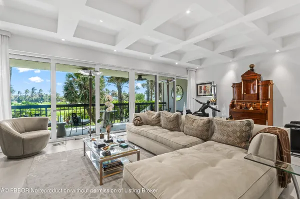 $25,000 | 2335 South Ocean Boulevard, Unit C9, Palm Beach, FL 33480