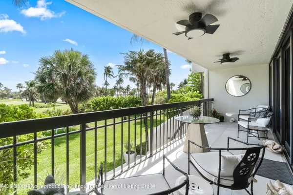 $25,000 | 2335 South Ocean Boulevard, Unit C9, Palm Beach, FL 33480