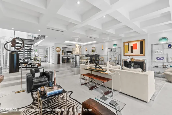 $25,000 | 2335 South Ocean Boulevard, Unit C9, Palm Beach, FL 33480