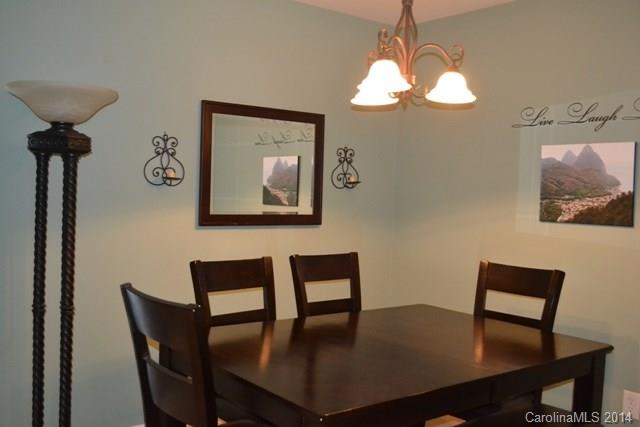 1581 Maypine Commons Way Rock Hill, SC 29732 - Photo 4 of 10