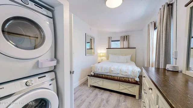 $899,000 | 701 South Orlando Avenue, Cocoa Beach, FL 32931