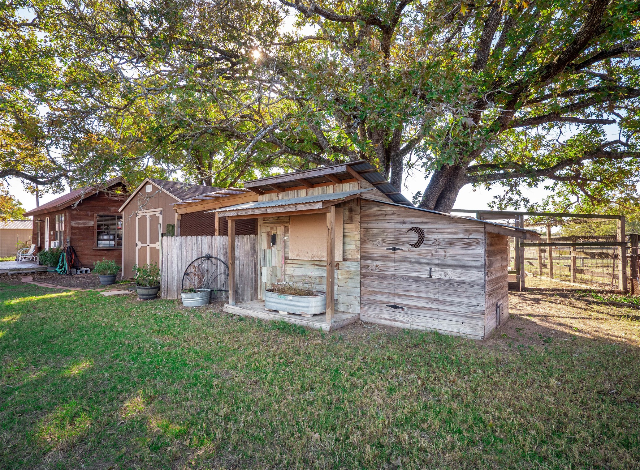 414 Walnut Creek Road Bastrop, TX 78602 - Photo 32 of 39
