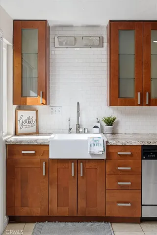 $695,000 | 22238 James Alan Circle, Unit 4, Chatsworth, CA 91311