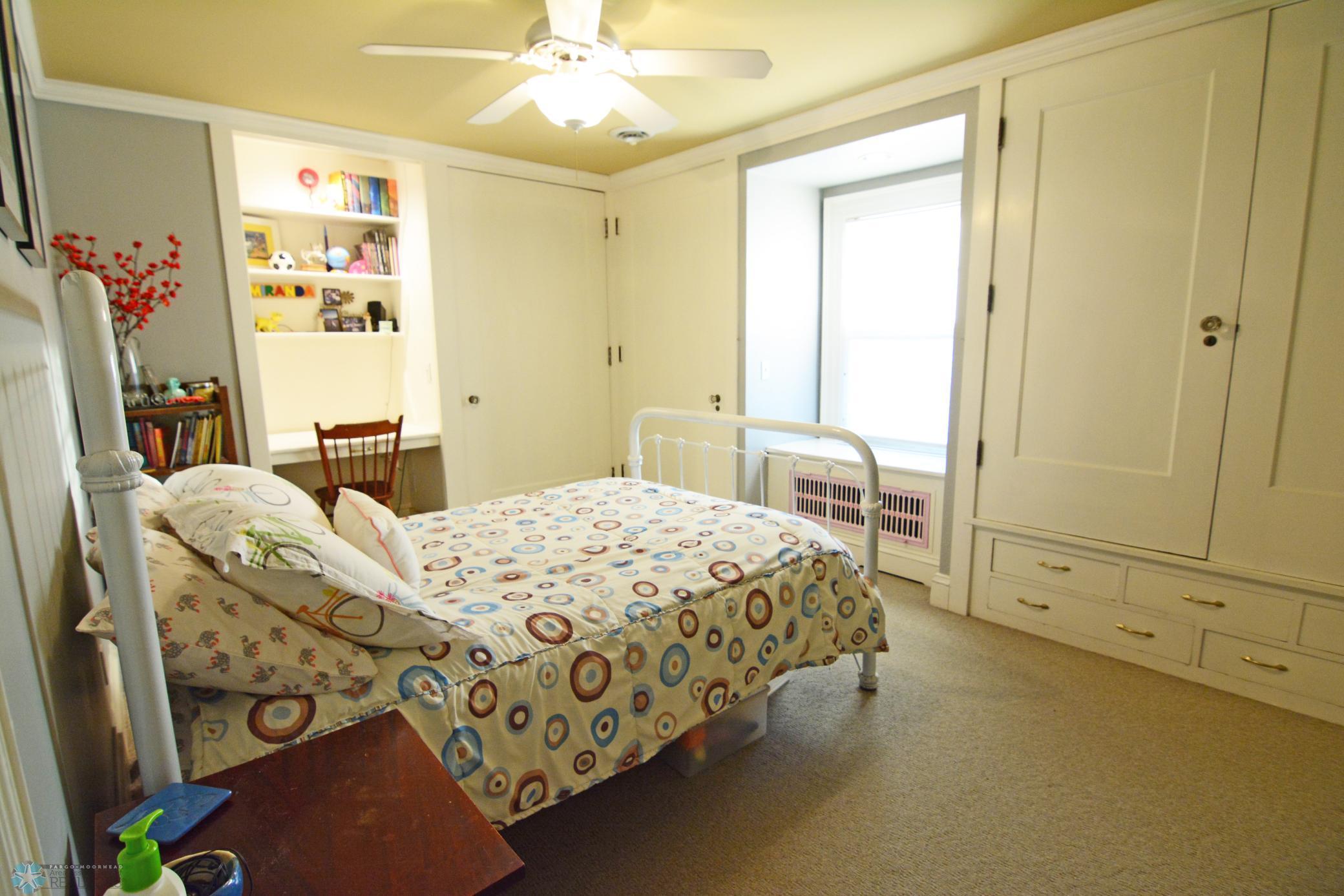 505 8th Street South Fargo, ND 58103 - Photo 28 of 36