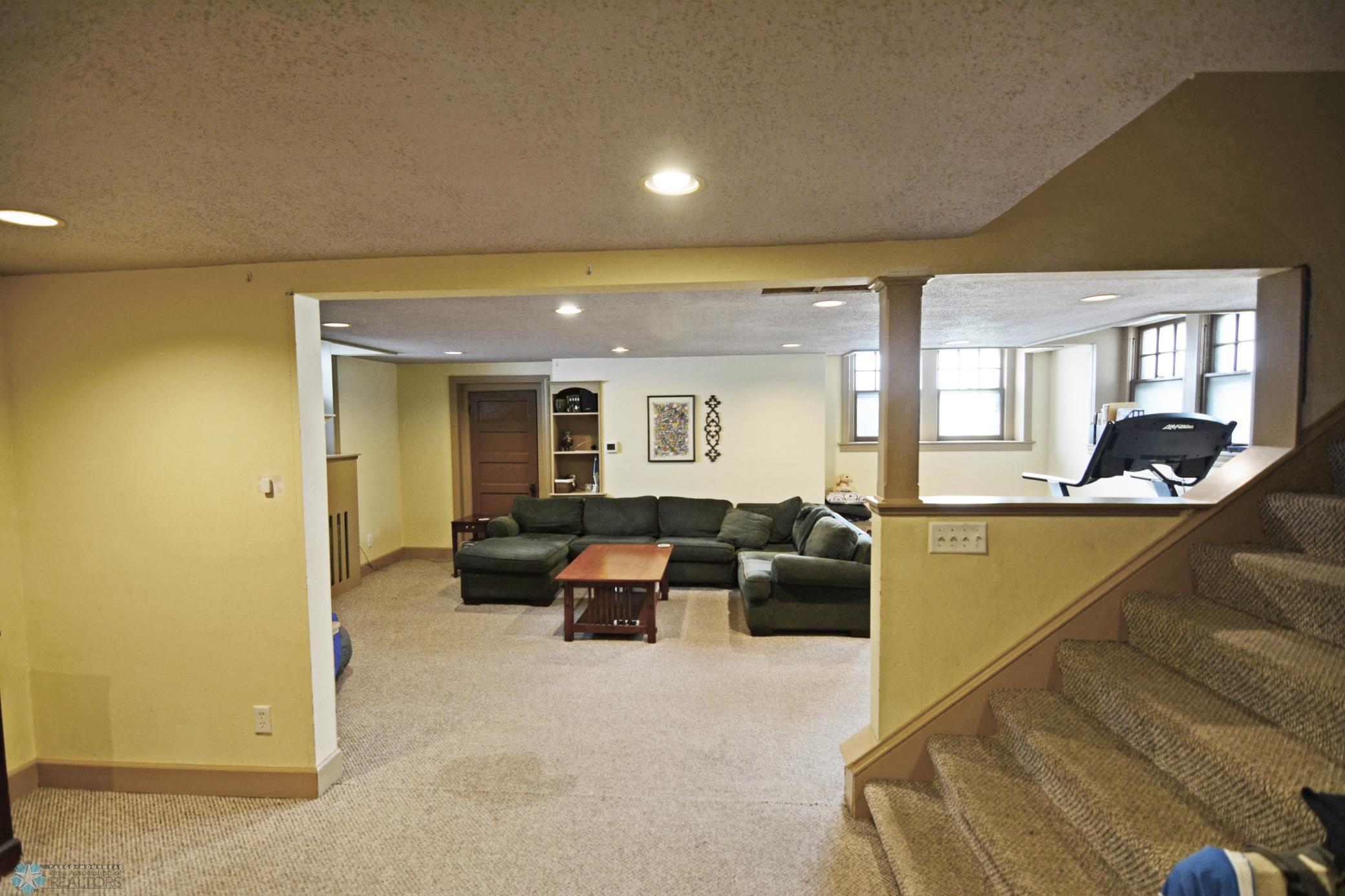 505 8th Street South Fargo, ND 58103 - Photo 30 of 36