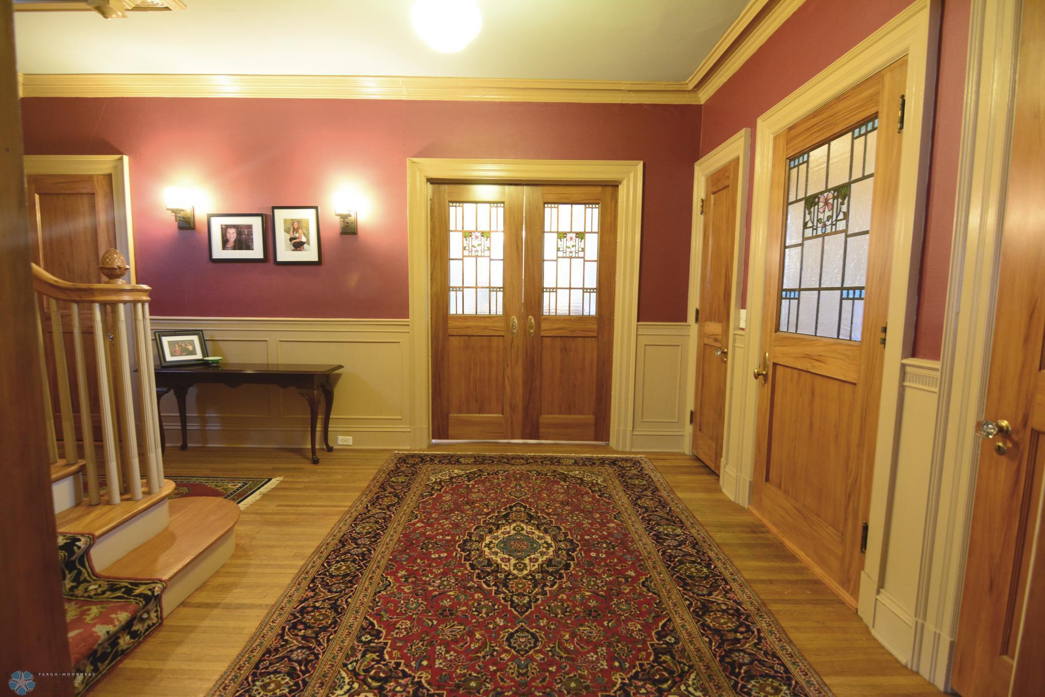 505 8th Street South Fargo, ND 58103 - Photo 5 of 36