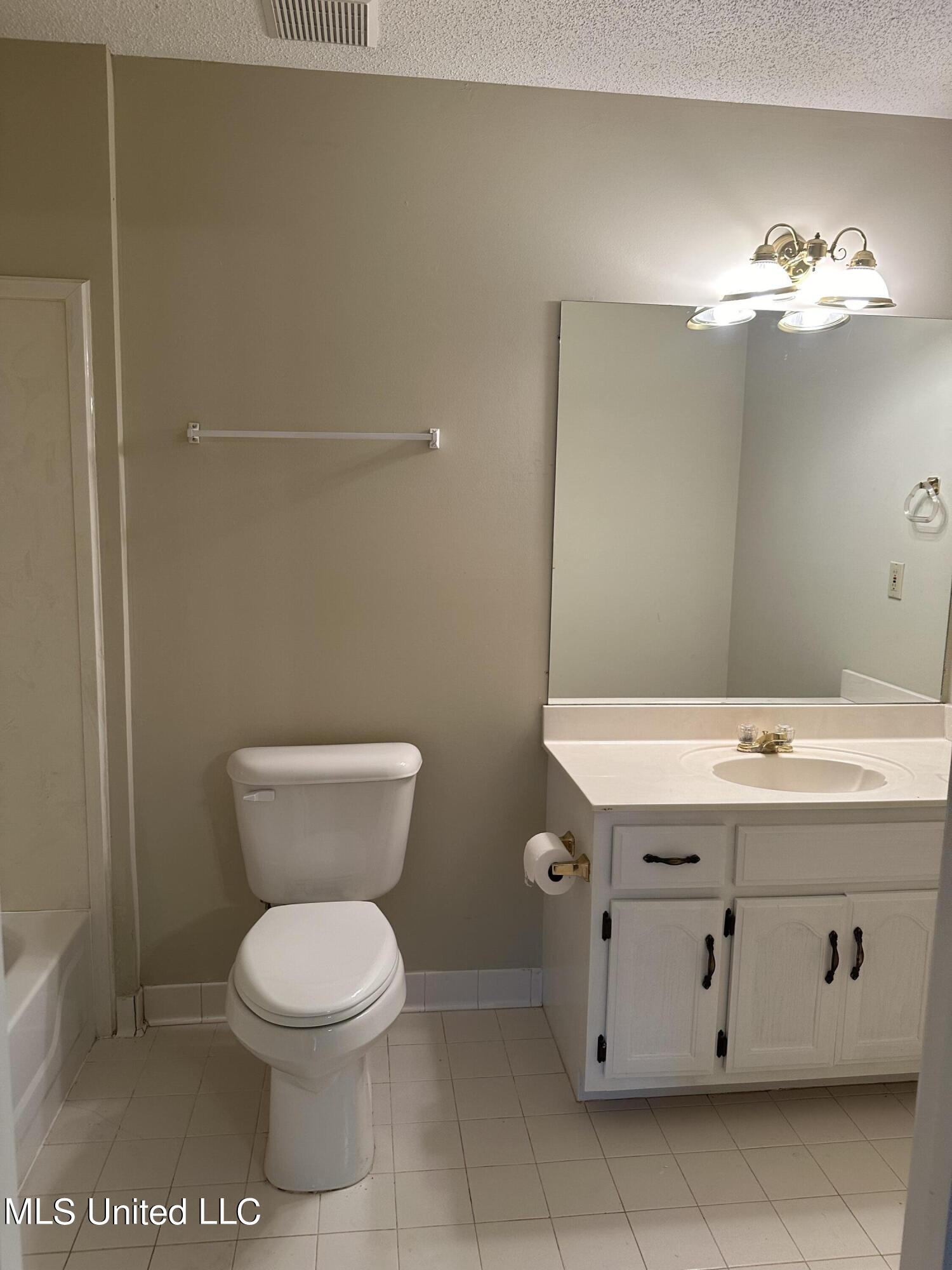 6705 Craft Road Olive Branch, MS 38654 - Photo 15 of 15 IMG_9213
