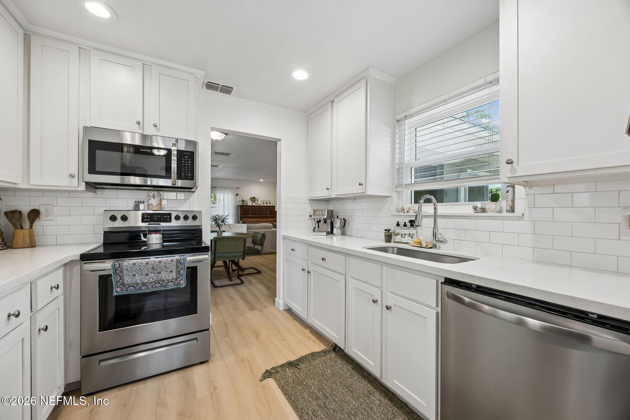 455 Irex Road Atlantic Beach, FL 32233 - Photo 10 of 60 Kitchen