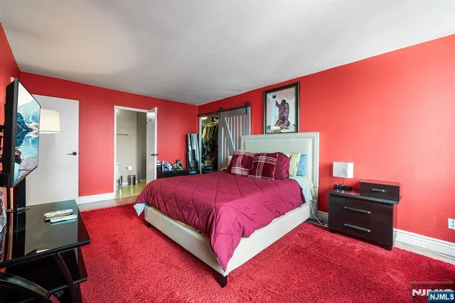 a view of a tennis court