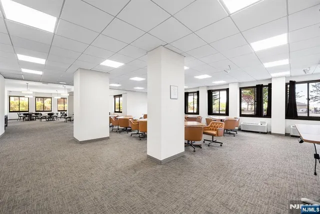 $520,000 | 200 Winston Drive, Unit 2907, Cliffside Park, NJ 07010