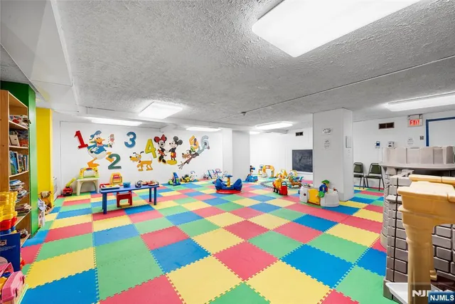 $520,000 | 200 Winston Drive, Unit 2907, Cliffside Park, NJ 07010