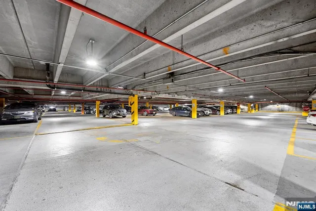 $520,000 | 200 Winston Drive, Unit 2907, Cliffside Park, NJ 07010