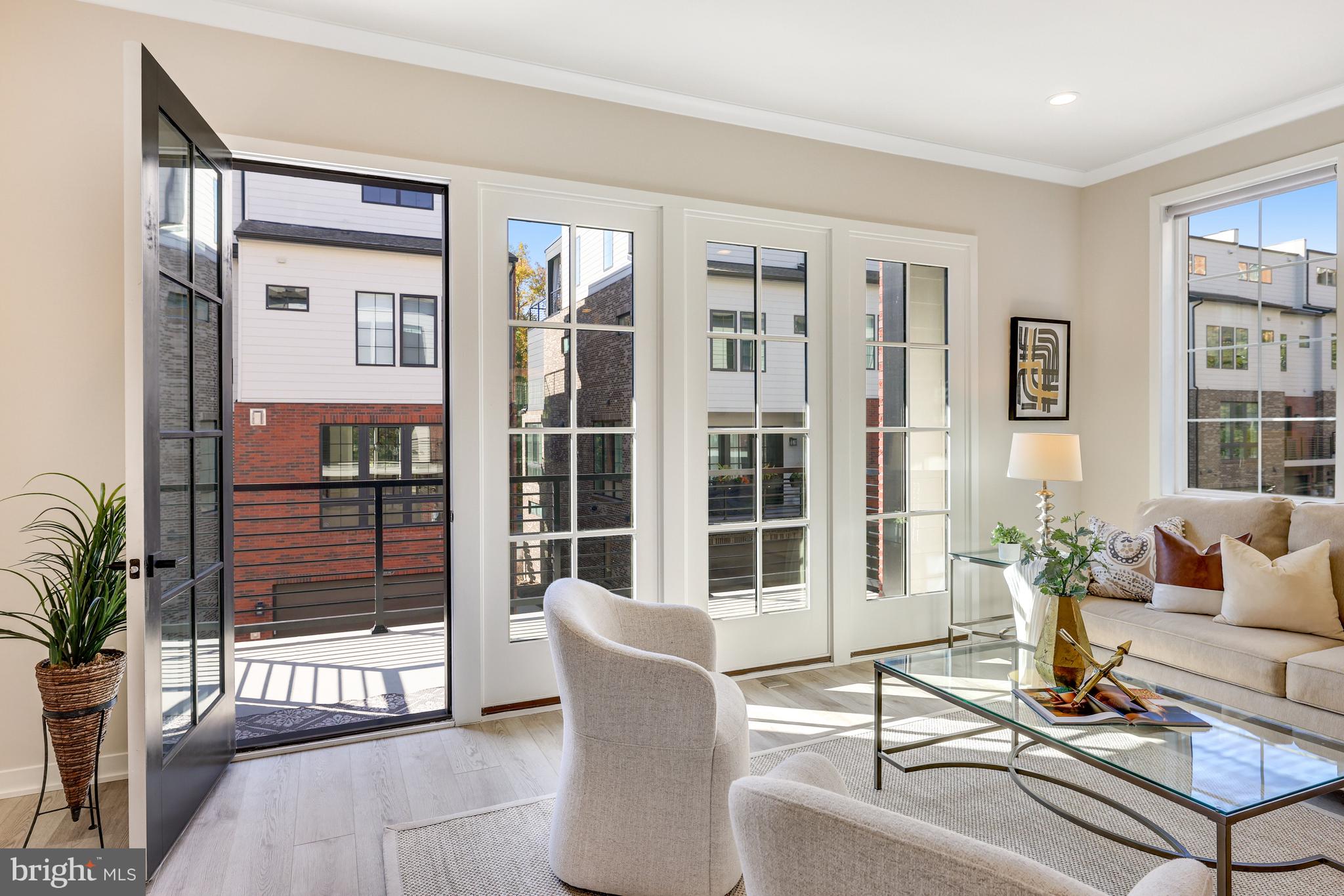 11723 Paysons Way Reston, VA 20191 - Photo 12 of 51