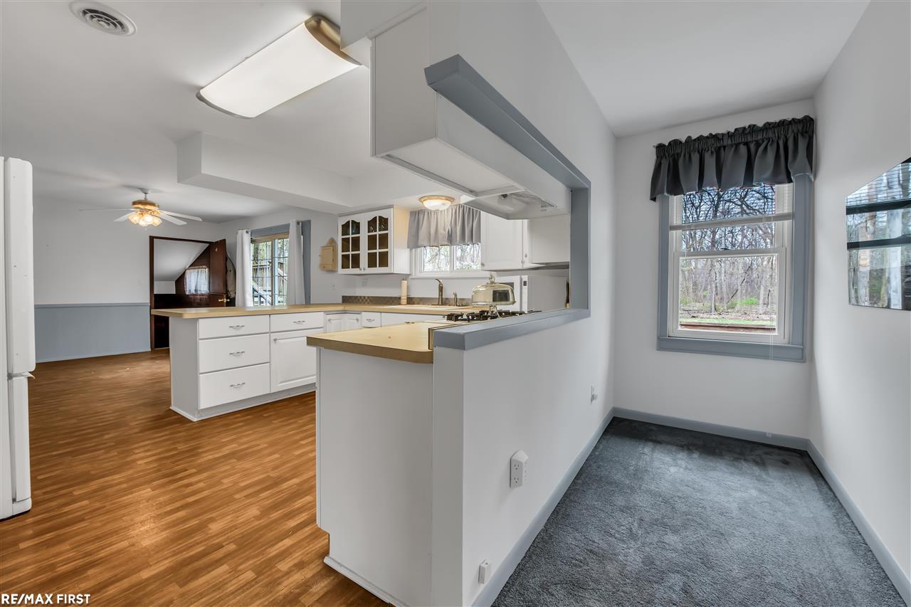 47969 Shelby Road Shelby, MI 48317 - Photo 6 of 30