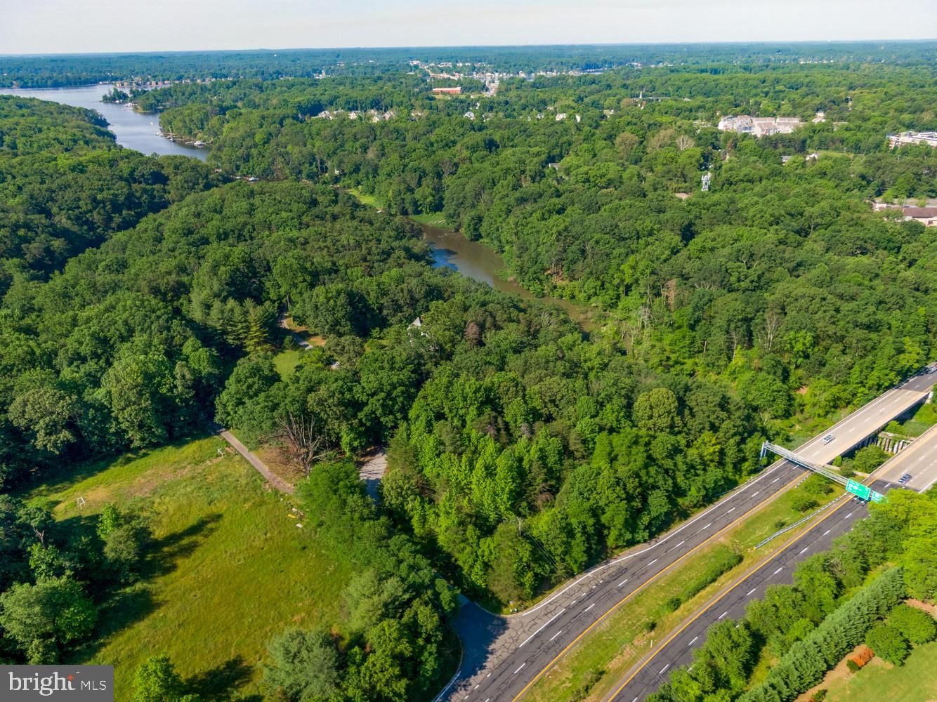 2000 Vineyard Road Annapolis, MD 21401 - Photo 7 of 9 Minutes to Downtown Annapolis