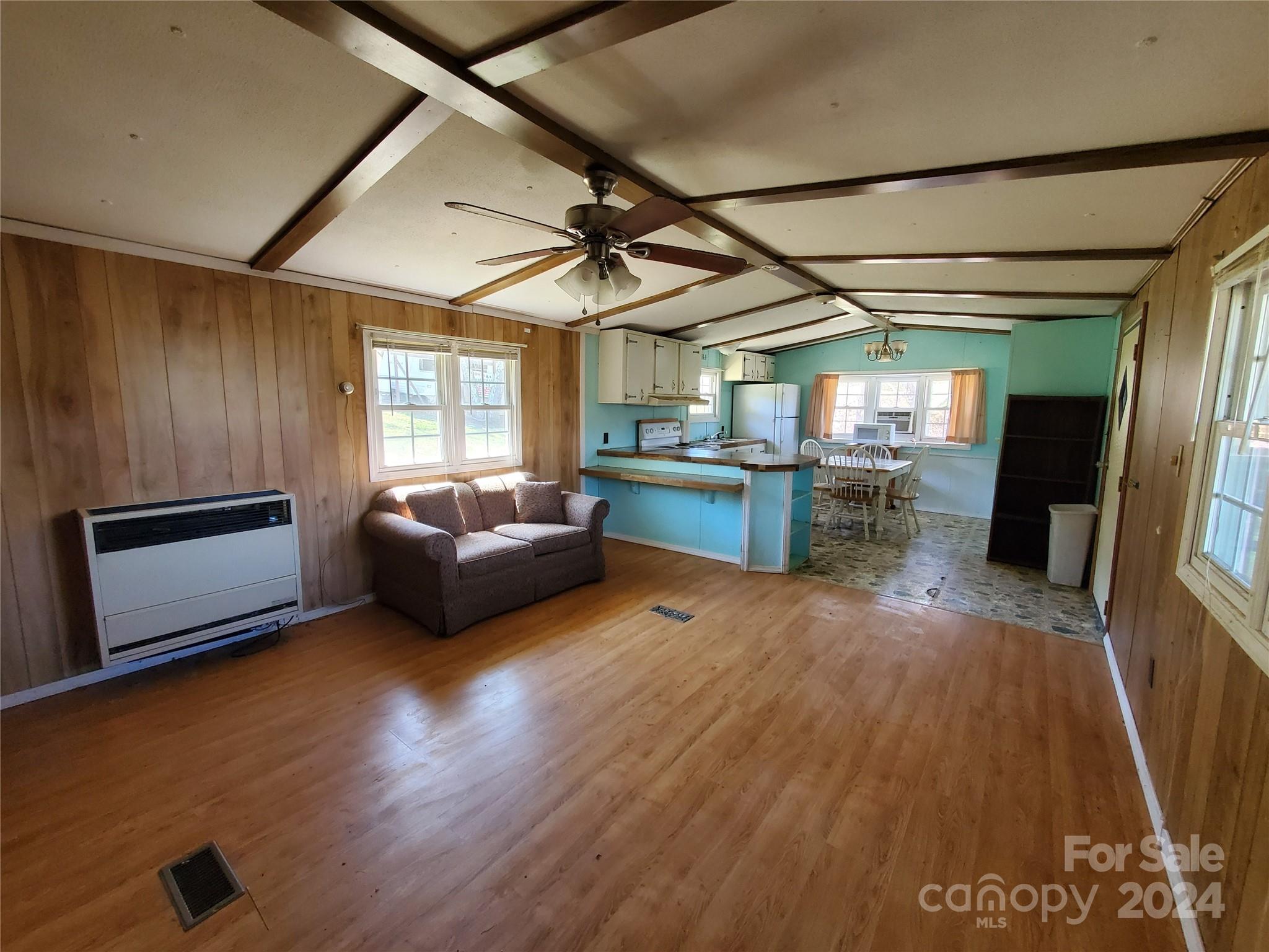 57 Paul Ridge Road Newland, NC 28657 - Photo 12 of 48 Gallery Image 12