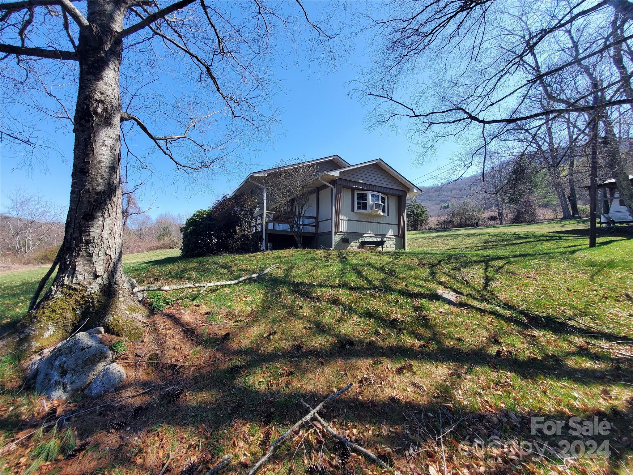 57 Paul Ridge Road Newland, NC 28657 - Photo 30 of 48 Gallery Image 30